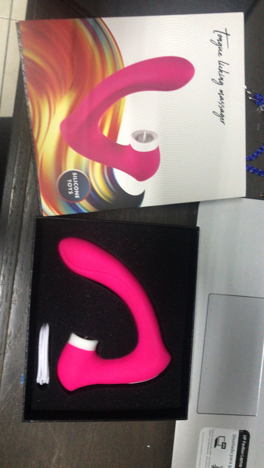 Vibrador con pulsación en clítoris AA1004